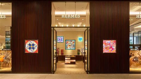 HERMES SHOPPING CIDADE JARDIM .